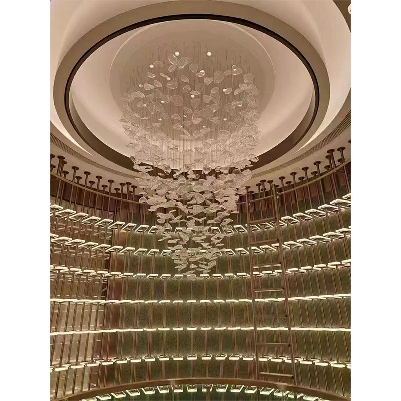 How can the ventilation design of a wine rack be optimized to maintain the appropriate humidity for the wine bottles?